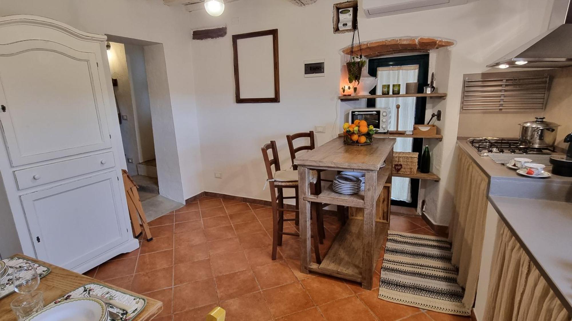 Il Piccino 29, Esperienza Romantica In Borgo.... Montescudaio Exterior foto