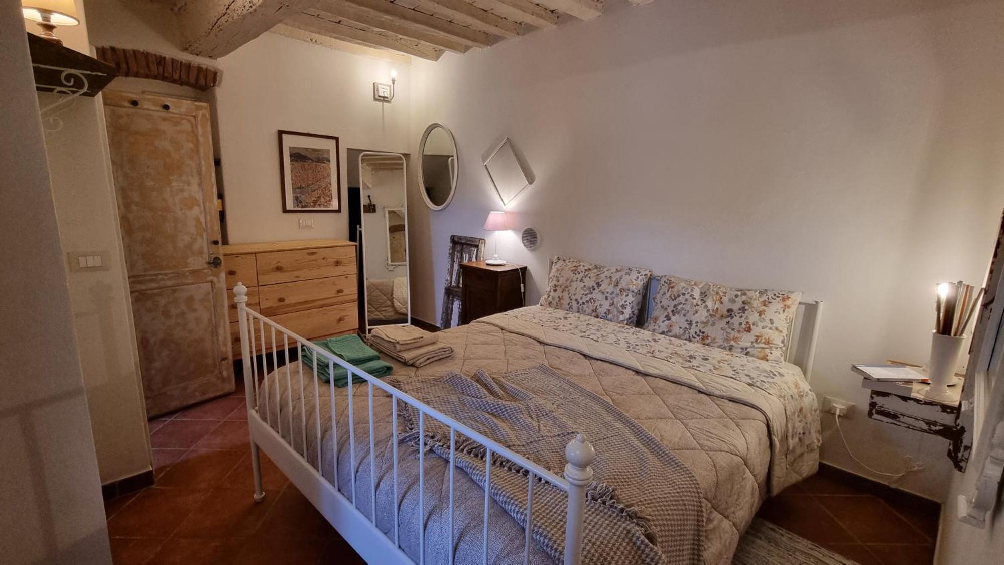 Il Piccino 29, Esperienza Romantica In Borgo.... Montescudaio Exterior foto
